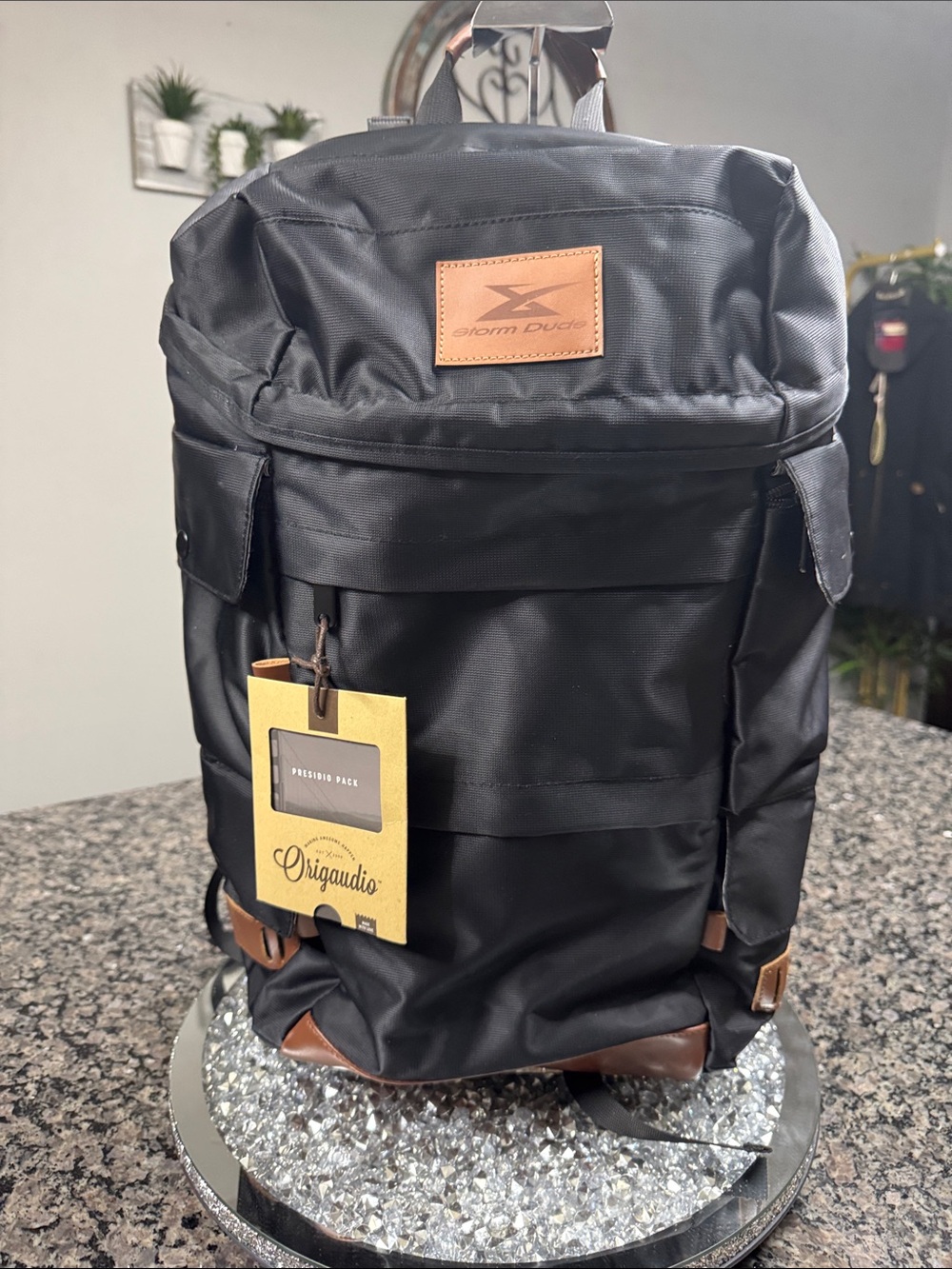 Storm dude Black Men's laptop Backpack with Brown Leather Trim NWT